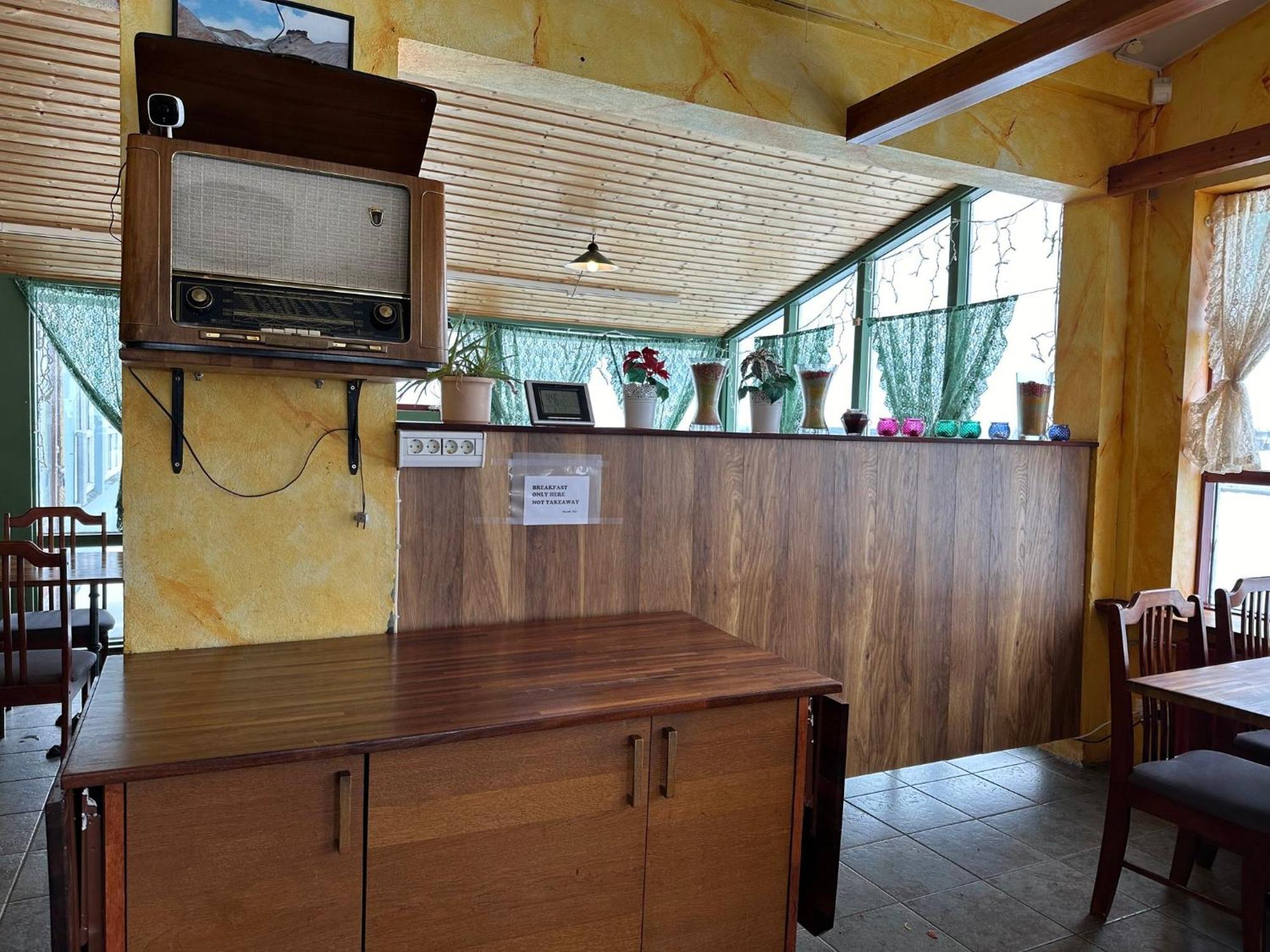 Kanslarinn Hostel Hella Zewnętrze zdjęcie